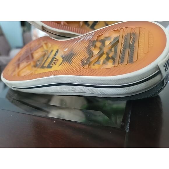 Converse X John Varvatos Low Top Sz 6 Women 8 Gray Slip on Leather Cap All Star - Picture 8 of 11